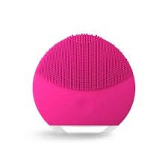 Foreo Luna Mini Facial Cleansing Device - Picture 4 of 6